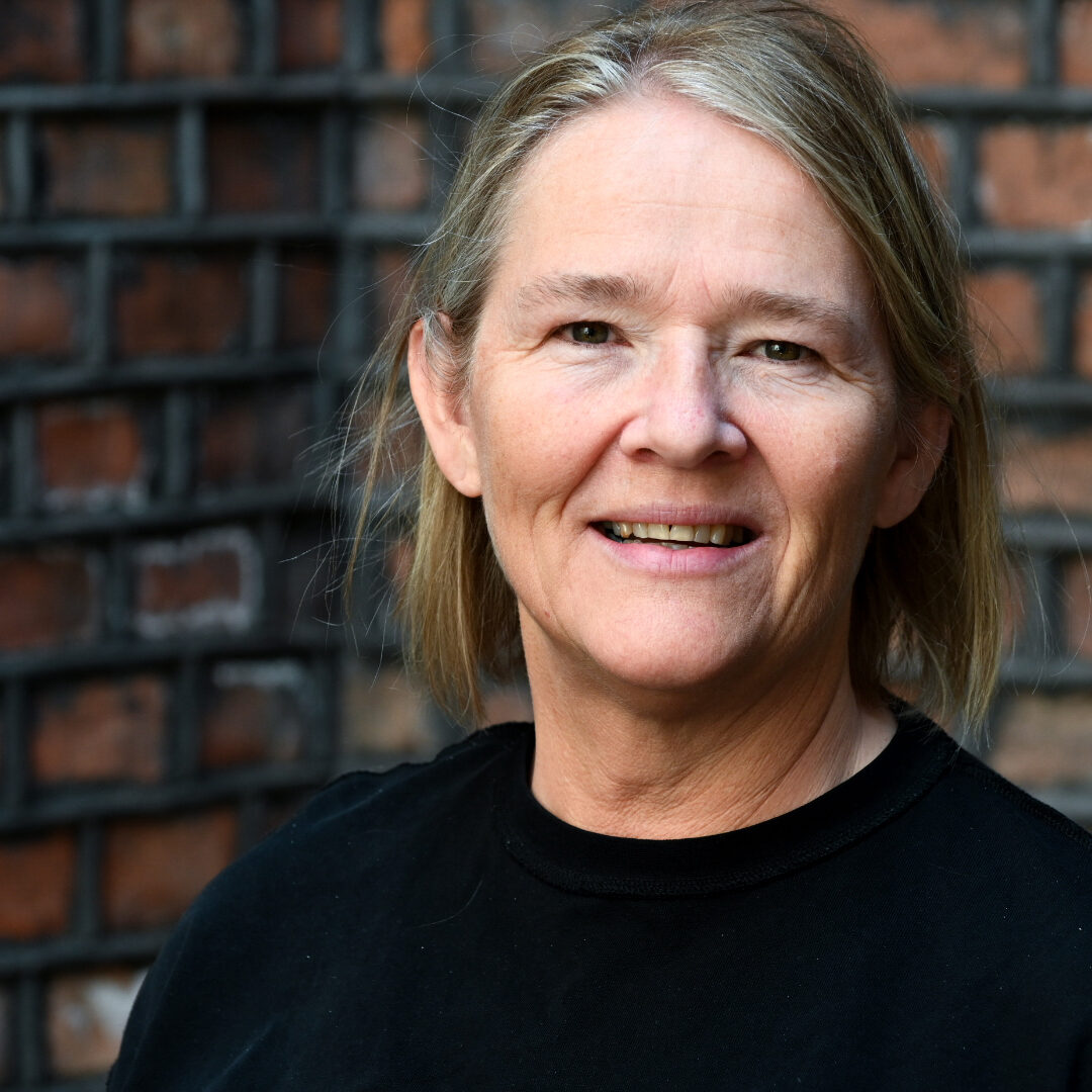 LEDER OG ERFARINGSFORMIDLER: Sissel Nervik Fløttum, er både leder for LMSOs Ressursbank, og holder foredragder hun deler erfaringer om livsmestring og heling.